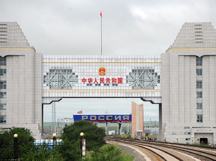  Илья Акишин: Импорт промышленных товаров из Китая возобновили в Забайкалье 